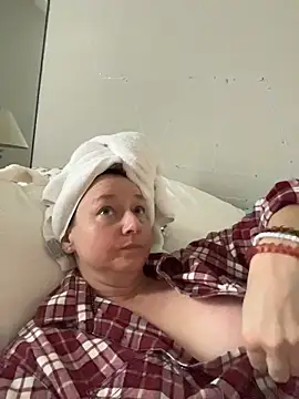 Vivian MayXxX online show from 11-16-25, 06:01