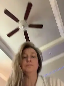 Vivian MayXxX online show from 03-23-26, 06:52