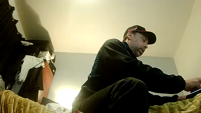 Wolfeman74 online show from 03-09-26, 09:40