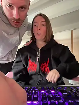 Daisy Michto Officiel online show from 04-12-26, 03:59