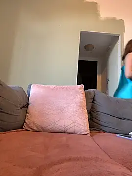 Snapshot of Daisy_Michto_Officiel chatting on 10-06-25, 06:47 Daisy Michto Officiel online show from 10-06-25, 06:47