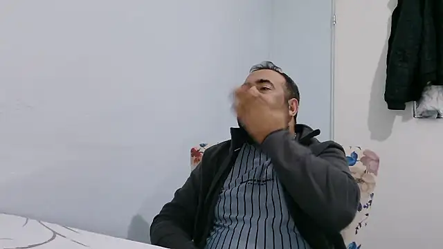 ZYXEL353 online show from 01-09-26, 10:28