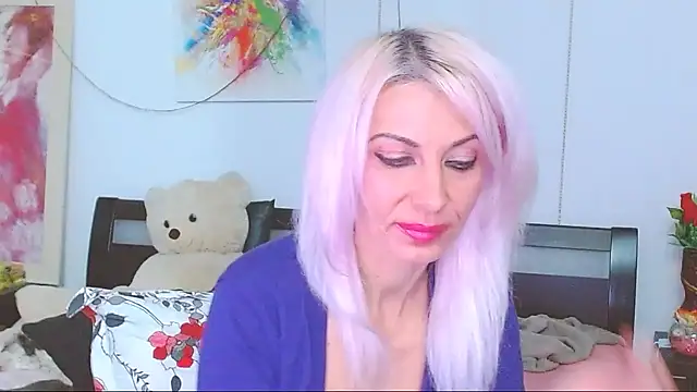 HoneyLara online show from 11-03-25, 10:35