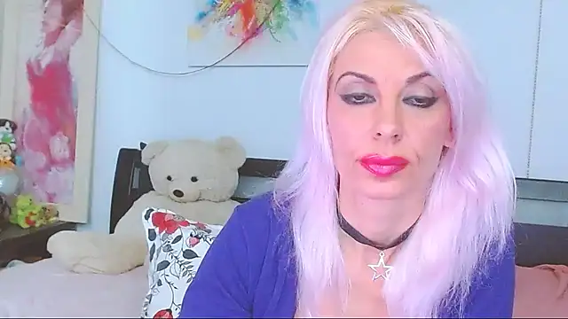 HoneyLara online show from 11-09-25, 08:35