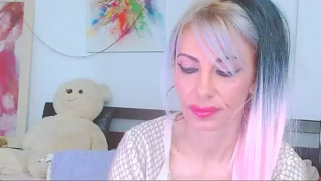 HoneyLara online show from 03-15-26, 08:38