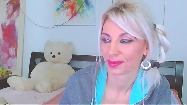 HoneyLara online show from 03-03-26, 08:16