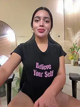 Snapshot of HotstuffCherrySummer chatting on 04-07-26, 11:01 HotstuffCherrySummer online show from 04-07-26, 11:01