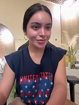 HotstuffCherrySummer online show from 05-11-26, 04:15