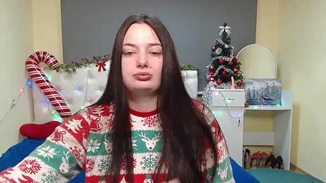 MilanaPrice online show from 12-15-25, 08:14