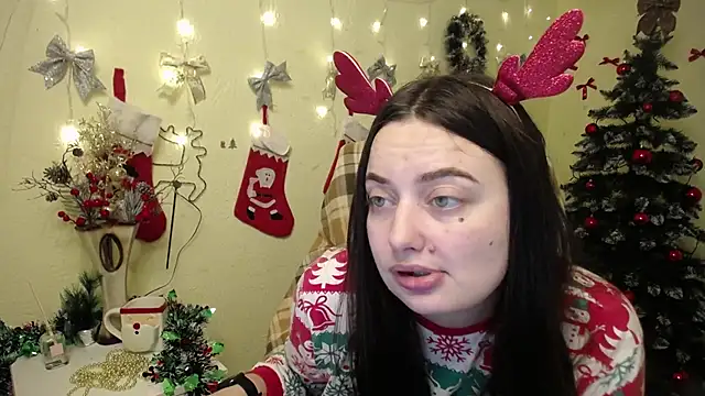 MilanaPrice online show from 12-13-25, 08:04