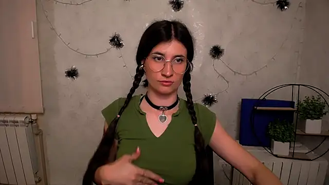 MaryEm976 online show from 05-09-26, 06:06