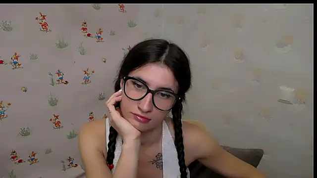 MaryEm976 online show from 10-24-25, 09:08