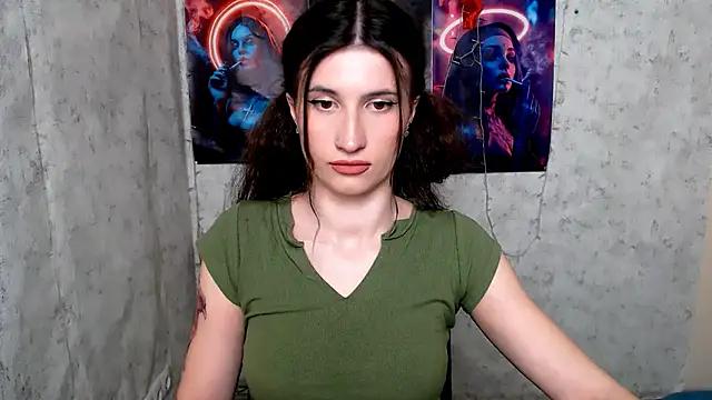 MaryEm976 online show from 04-21-26, 06:53