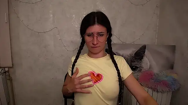 MaryEm976 online show from 05-30-26, 07:04