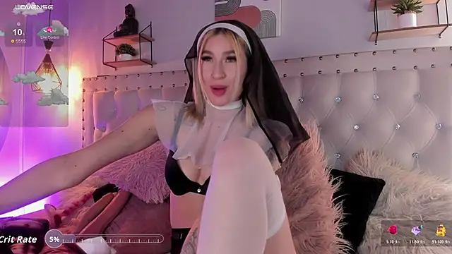 Atenea Klett  online show from 02-09-26, 01:31