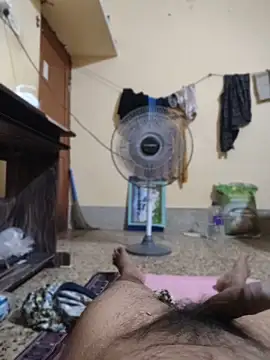 chinmlip online show from 04-22-26, 09:43