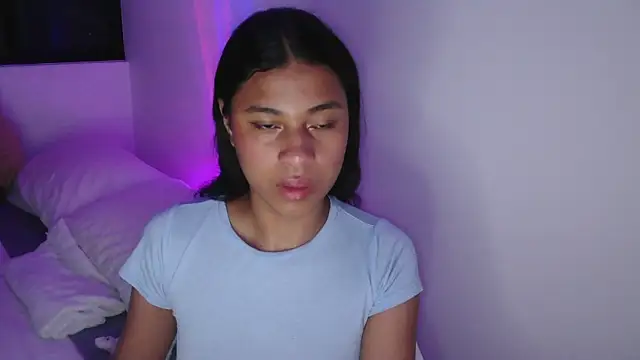 dark enchantress  online show from 03-18-25, 12:08