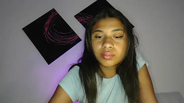 dark enchantress  online show from 10-19-25, 08:55