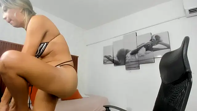 sofia valencia ms online show from 02-22-25, 07:14