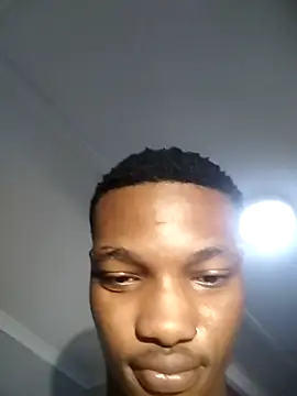 Lue3333 online show from 05-12-26, 12:41
