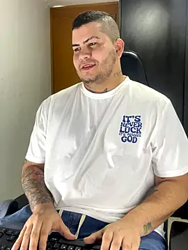 Thomas chubbyxhot online show from 11-07-25, 01:21