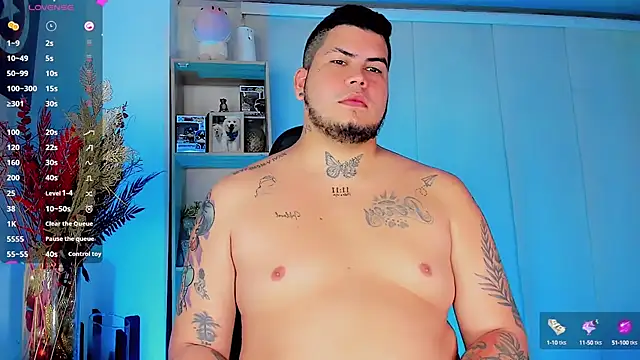 Snapshot of Thomas_chubbyxhot chatting on 02-15-25, 09:16 Thomas chubbyxhot online show from 02-15-25, 09:16