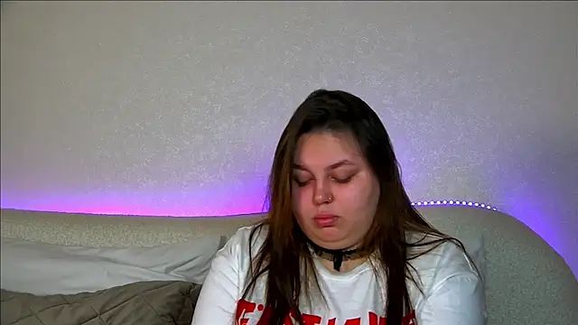 LillianKim online show from 10-16-25, 06:49