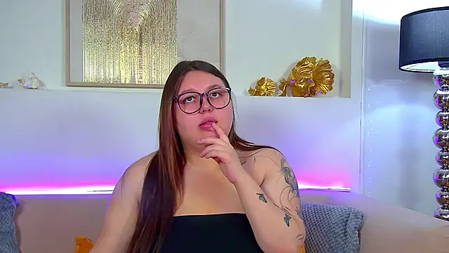 LillianKim online show from 09-14-25, 07:03