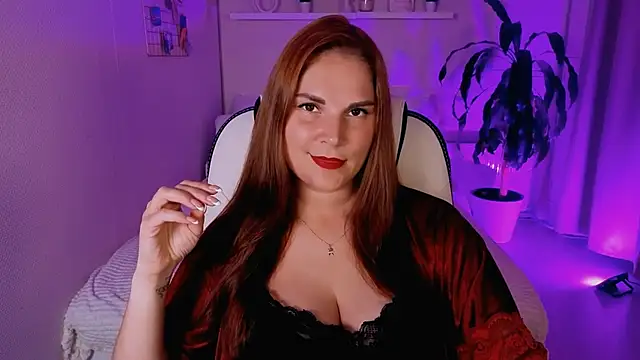 Ellis Foxy online show from 09-08-25, 02:49