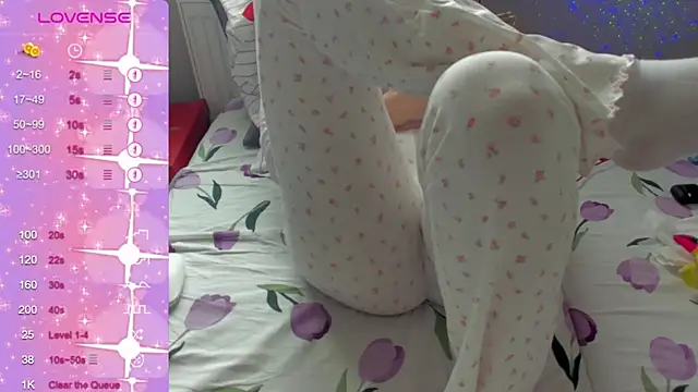 92yourbitch922 online show from 04-10-26, 01:51