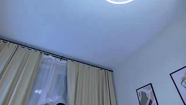 KylieLips online show from 03-17-26, 06:00