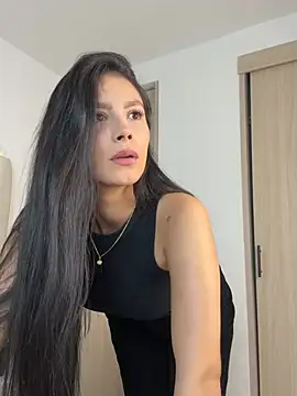 Lauraxx69 online show from 07-16-26, 04:20