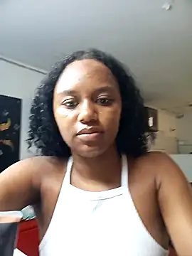 MAILYN ER online show from 11-21-25, 01:21