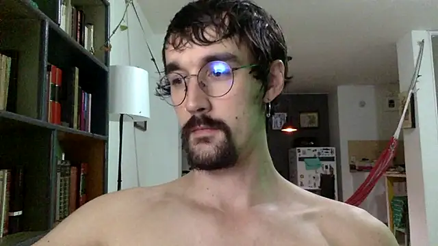 Snapshot of fazzbinderr chatting on 10-16-25, 03:48 fazzbinderr online show from 10-16-25, 03:48