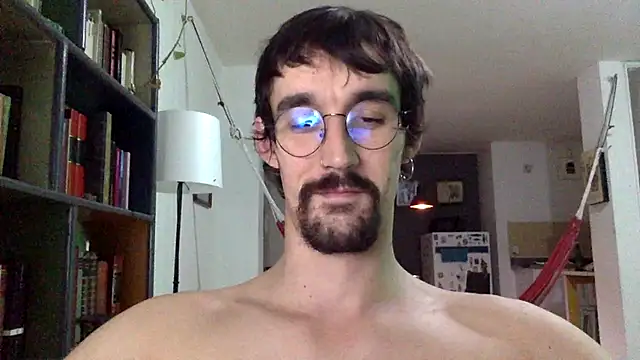 Snapshot of fazzbinderr chatting on 10-09-25, 04:02 fazzbinderr online show from 10-09-25, 04:02