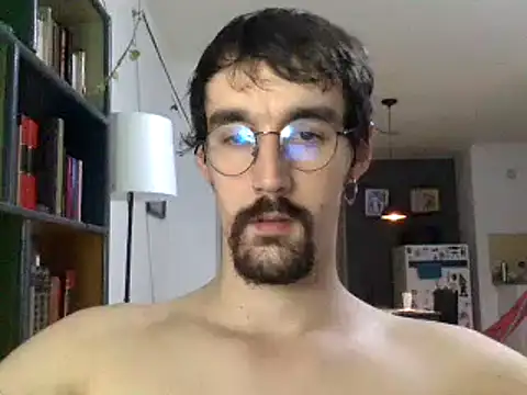Snapshot of fazzbinderr chatting on 09-11-25, 03:39 fazzbinderr online show from 09-11-25, 03:39