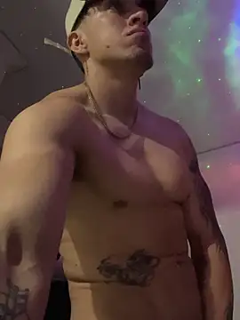 strongboy  online show from 12-05-25, 03:49