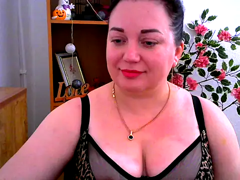 AmanaGi online show from 11-10-25, 04:23