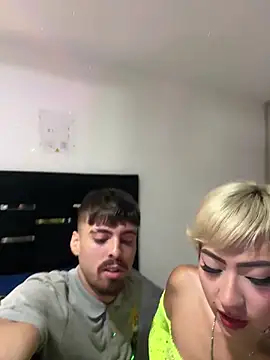 Snapshot of xGenesis_Miller_ chatting on 10-31-25, 08:11 xGenesis Miller  online show from 10-31-25, 08:11