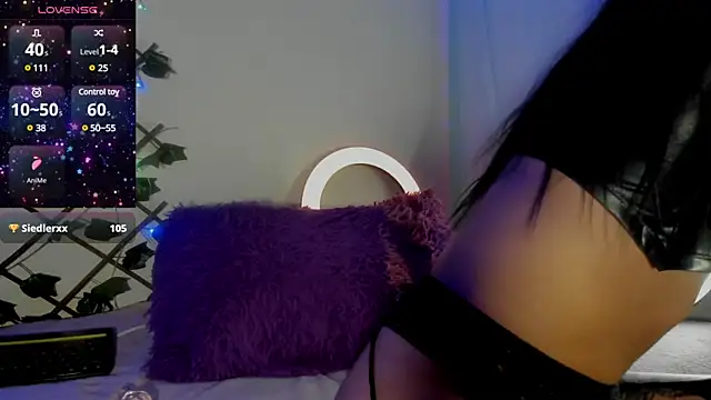 Snapshot of -Camila_ chatting on 01-29-25, 07:00 -Camila online show from 01-29-25, 07:00