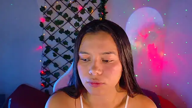 Snapshot of -Camila_ chatting on 05-02-26, 02:55 -Camila online show from 05-02-26, 02:55