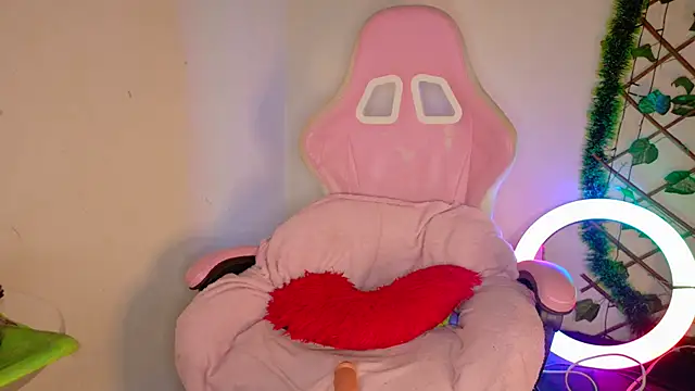 -Camila  online show from 03-22-26, 05:43