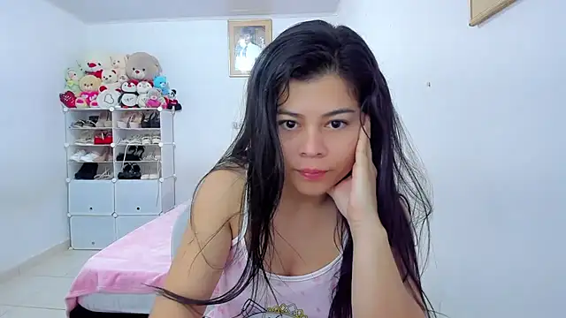 sweetnia online show from 11-28-25, 01:33