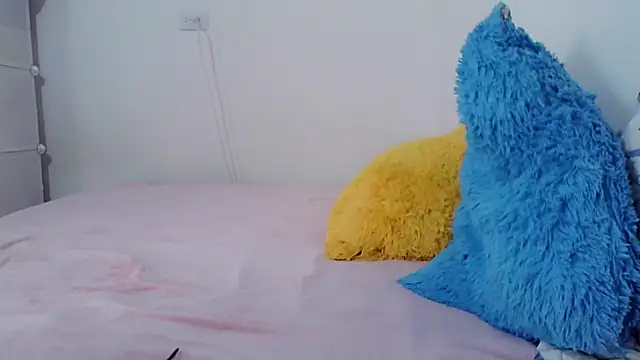 sweetnia online show from 09-15-25, 02:28