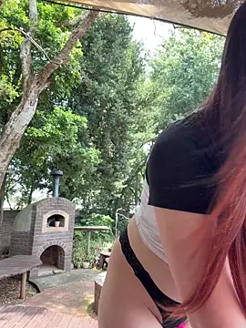 Snapshot of Monthain007 chatting on 02-22-26, 09:55 Monthain007 online show from 02-22-26, 09:55