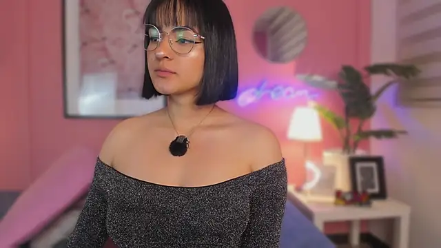 SoySaraa online show from 12-17-25, 06:18