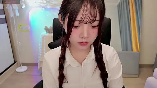Snapshot of Sakura_Anne chatting on 04-09-26, 06:30 Sakura Anne online show from 04-09-26, 06:30