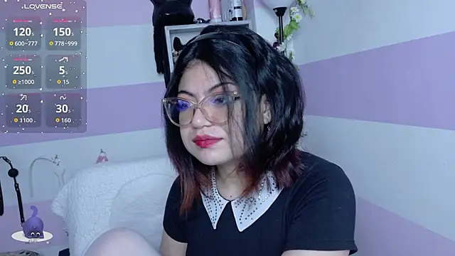 Catwhite  online show from 02-23-26, 07:03