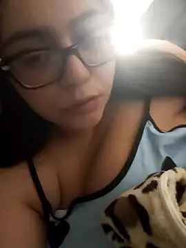 AriaRussell online show from 10-31-25, 01:57