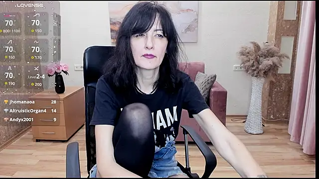 Dana Haliti online show from 04-12-26, 05:49